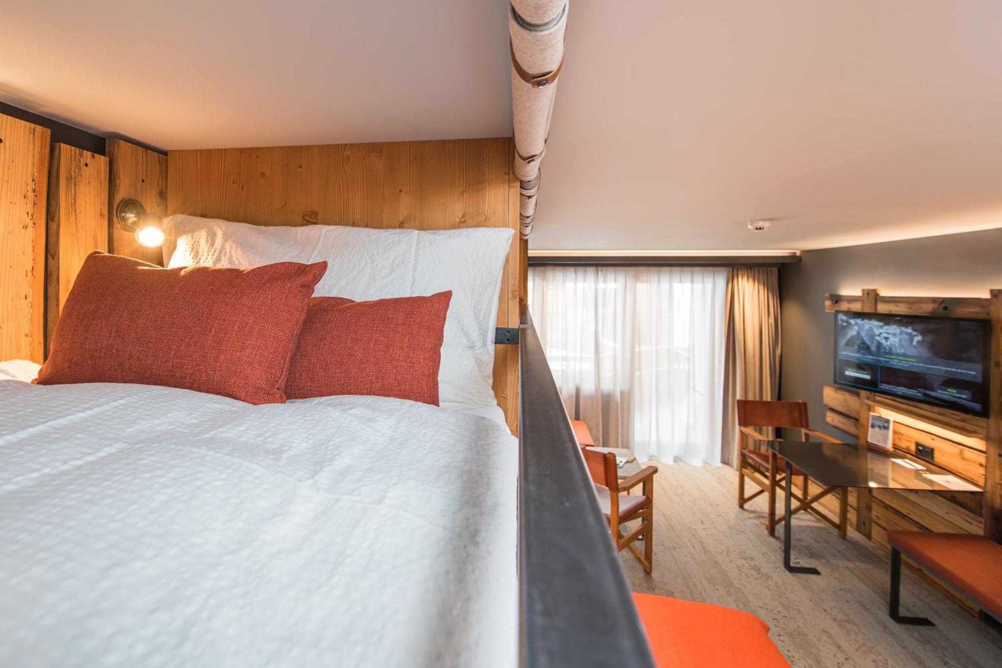 Basecamp Hotel Церматт Экстерьер фото