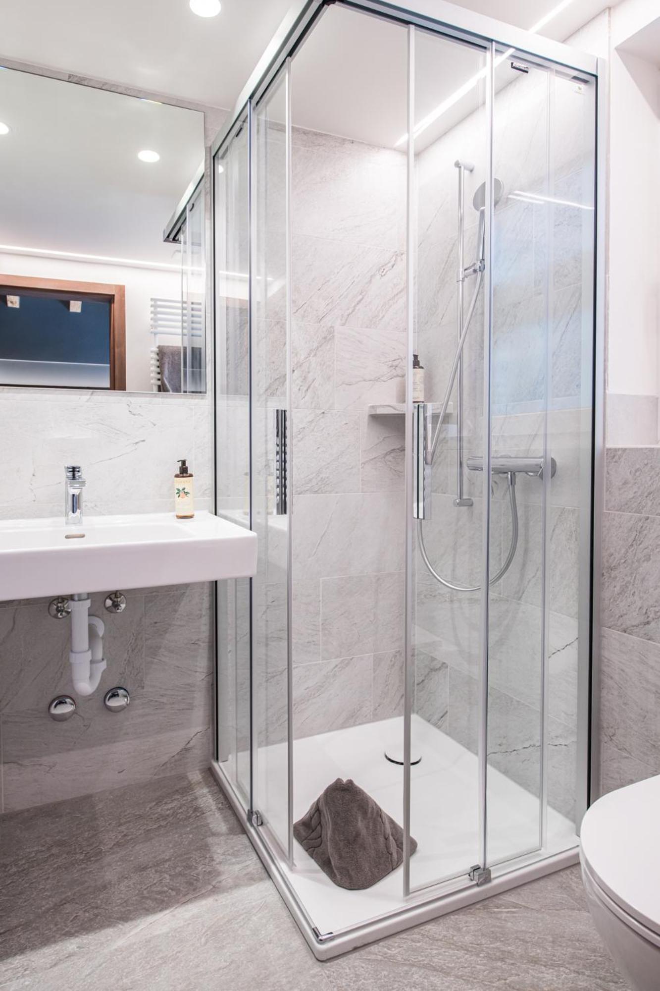 Basecamp Hotel Церматт Экстерьер фото