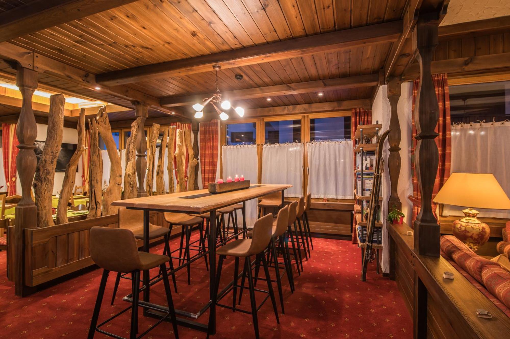 Basecamp Hotel Церматт Экстерьер фото