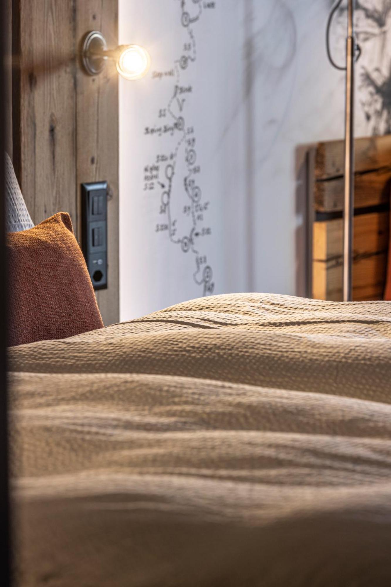 Basecamp Hotel Церматт Экстерьер фото
