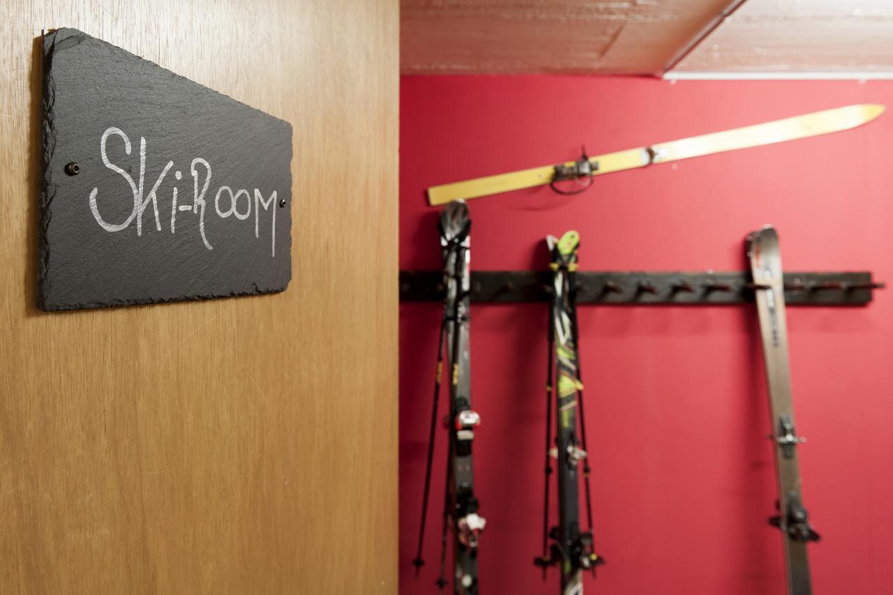 Basecamp Hotel Церматт Экстерьер фото