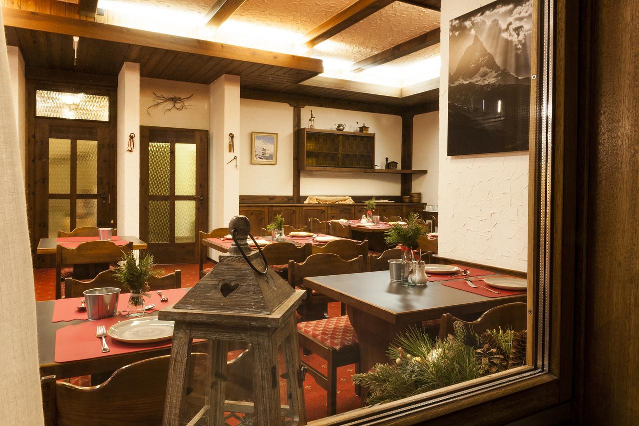 Basecamp Hotel Церматт Экстерьер фото